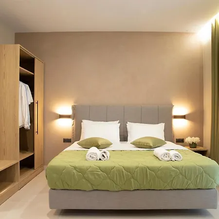 מלון דירות Olympus פראליה פנטליימונוס