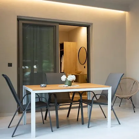 Olympus מלון דירות פראליה פנטליימונוס