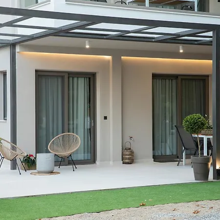 Olympus 4* פראליה פנטליימונוס