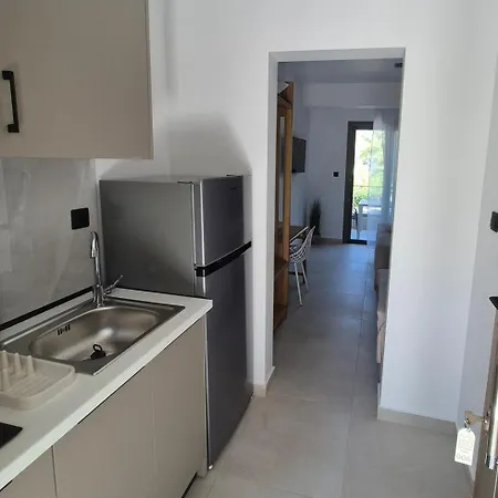 מלון דירות Olympus פראליה פנטליימונוס